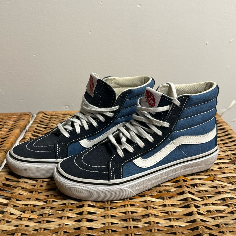 Vans Hightop Sneakers